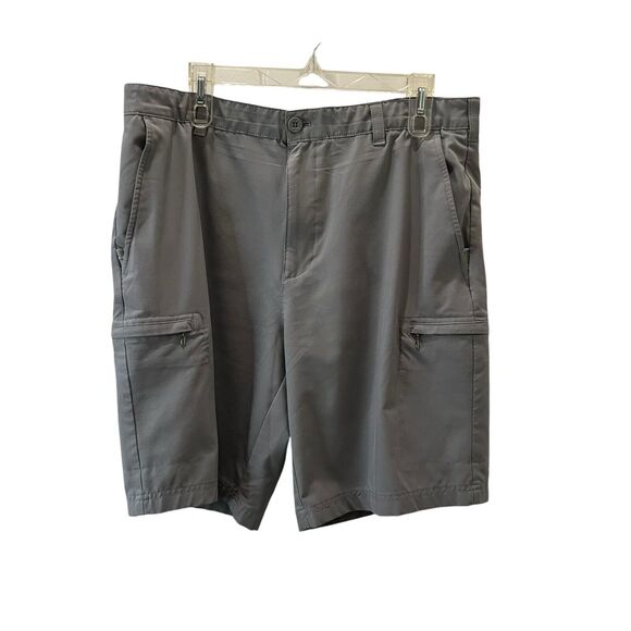 Izod Golf Cargo Shorts Mens Size 36 Gray Performance Stretch Zip Pockets - Picture 1 of 10
